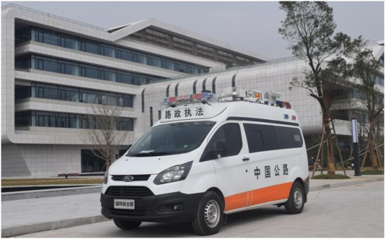 與疫情賽跑！“六合造”救護車奔赴抗疫一線