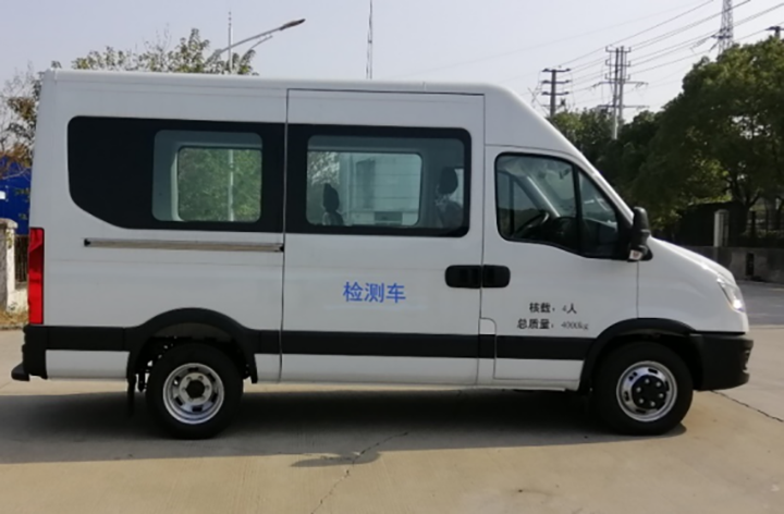 依維柯防疫檢測(cè)、監(jiān)測(cè)車